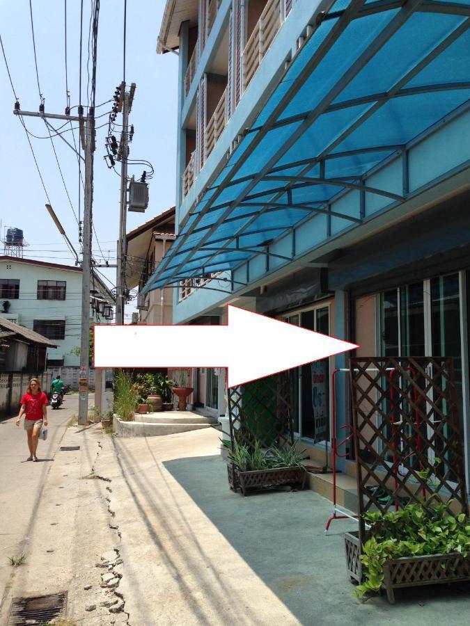 Baan Ploy Inn 2 Chiang Mai Exteriör bild